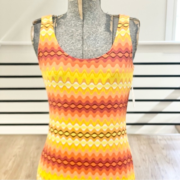 NWT M Orange, yellow and gold 70s print soft bodycon stretchy dress - Picture 6 of 6